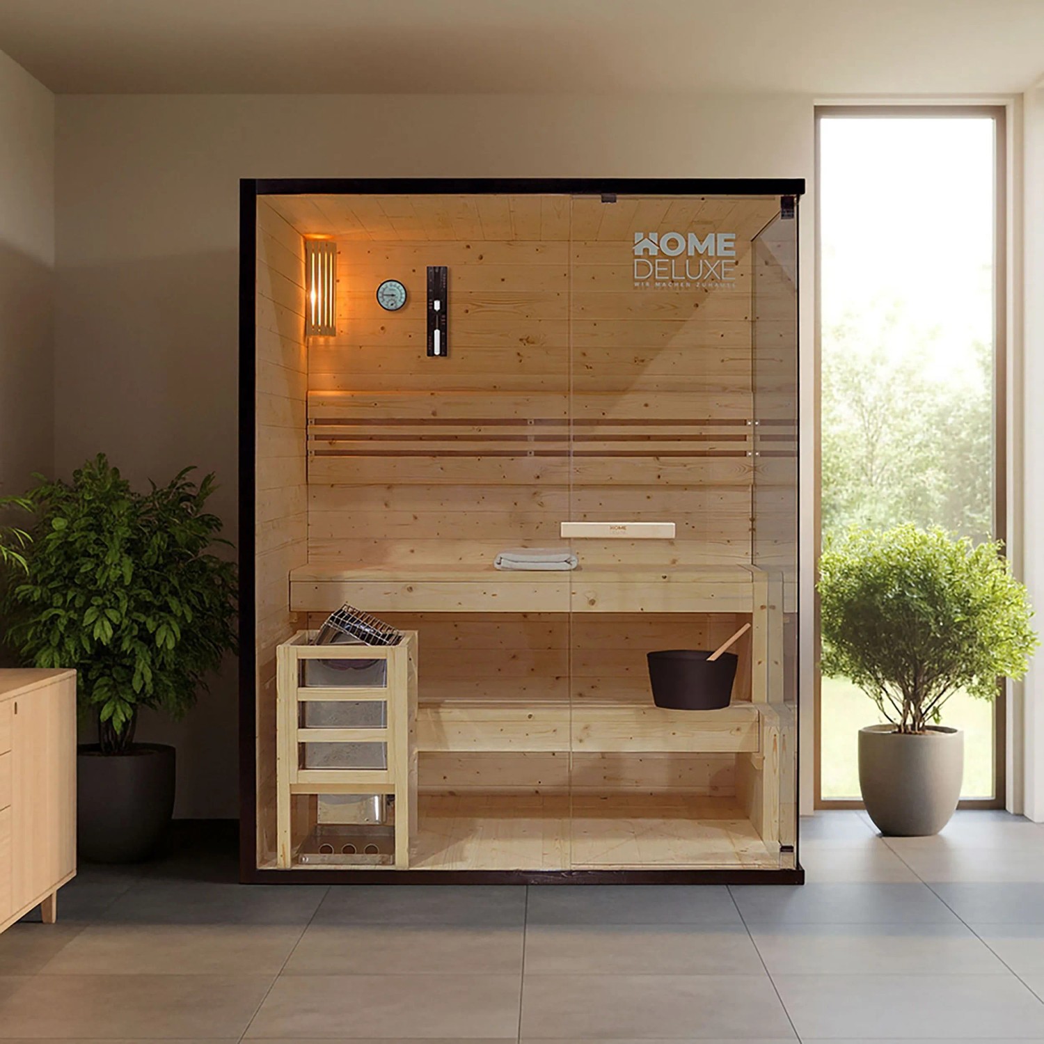 Home Deluxe Sauna SHADOW L für 3 Personen, aus Fichtenholz mit Glasfront und Zubehör.