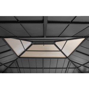 Innenansicht des anthrazitfarbenen Sunjoy Gazebo Ernir mit Zedernholz und Polycarbonat-Dachfenster.