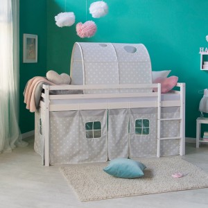 Weißes Homestyle4u Hochbett 90x200 mit Lattenrost, Tunnel und grauem Vorhang mit Sternen.