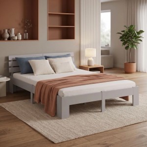 Graues Homestyle4u Massivholzbett 140x200 mit Lattenrost und Kopfteil, im Schlafzimmer platziert.