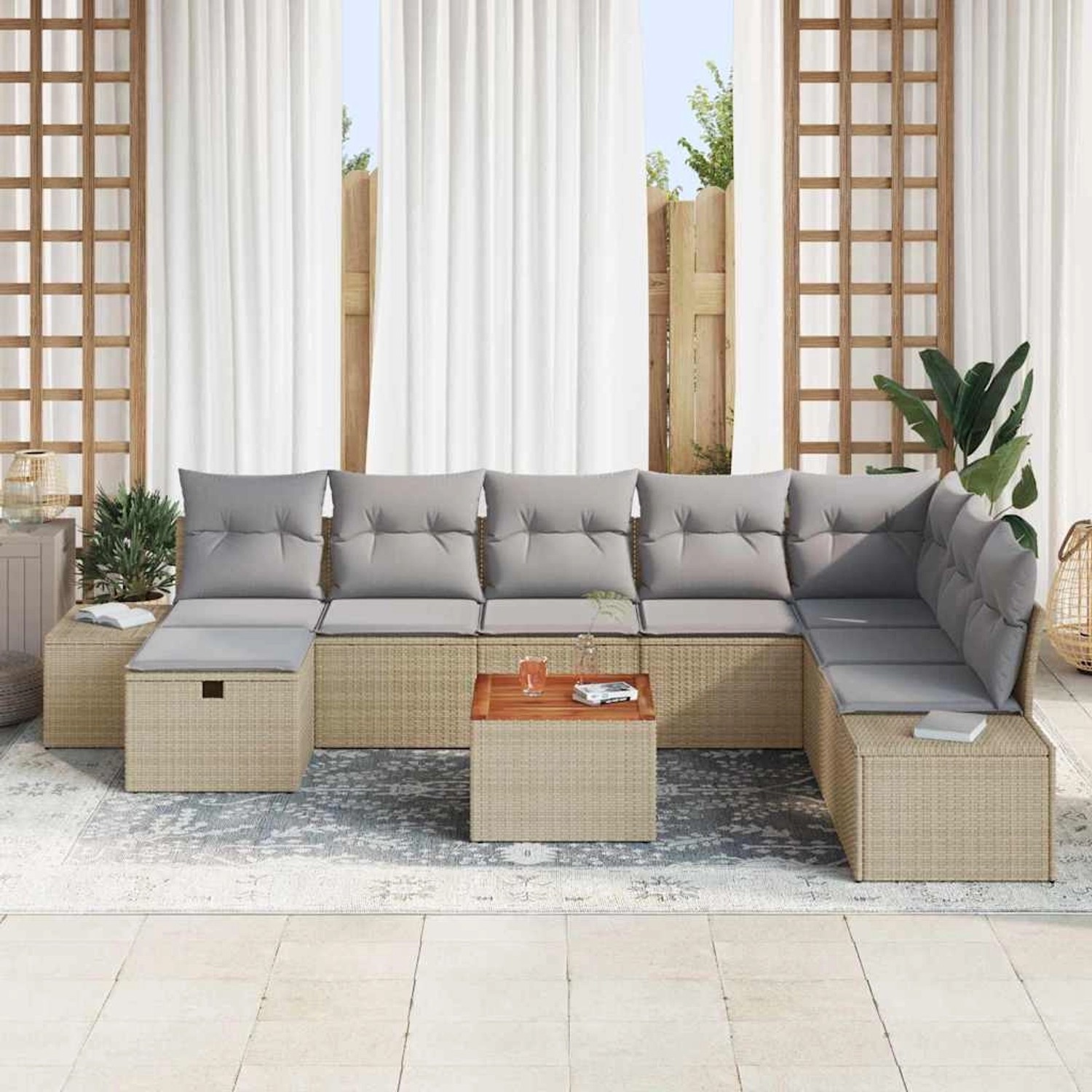 Beiges 9-teiliges vidaXL Garten-Sofa-Set aus Poly Rattan mit Kissen und Stauraum.