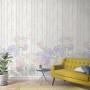 Marburg Vliestapete Blumen Greige (270x159cm) an Wand im Wohnzimmer.