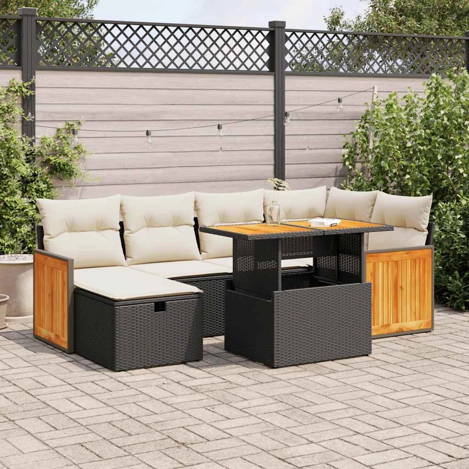 Schwarze 8-tlg. vidaXL Garten-Sofagarnitur aus Rattan mit Tisch, Hocker und beigen Kissen.