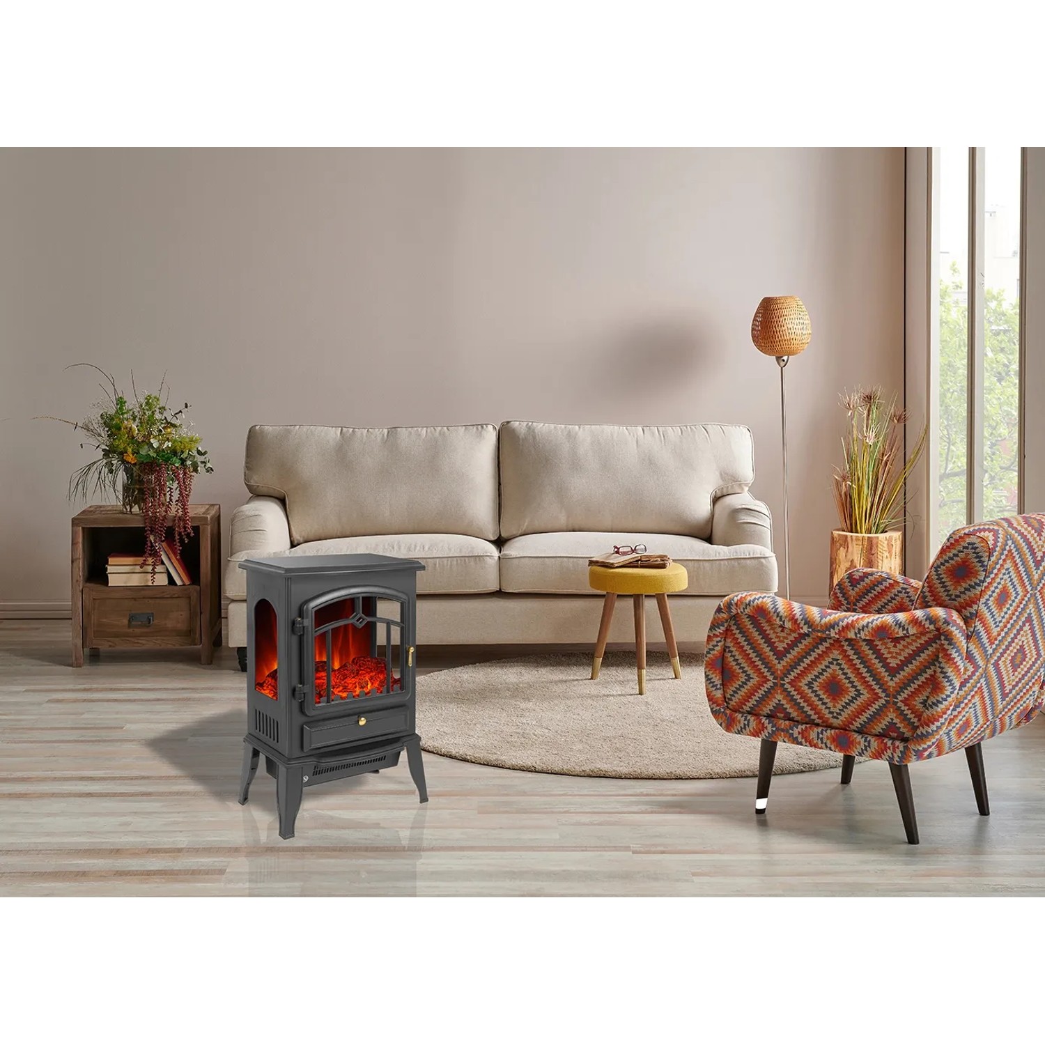 Schwarzer El Fuego Elektrokamin Como mit Heizung im Wohnzimmer.