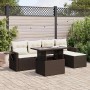 Braune 6-tlg. vidaXL Garten-Sofagarnitur aus Poly Rattan mit cremefarbenen Kissen.