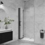 Schwarze AICA Falttür Dusche mit ESG Glas, 95x195cm, in modernem Badezimmer.
