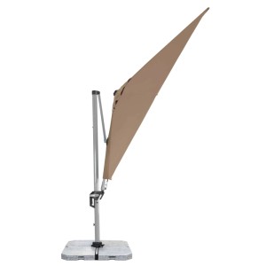 Rechteckiger Doppler Active II Ampelschirm in Greige, schräg gestellt, mit robustem Aluminiumgestell für Garten & Terrasse.