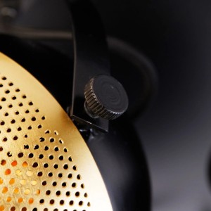 QAZQA Industrie Spot Schwarz mit Messing 3 Lichter Haicha