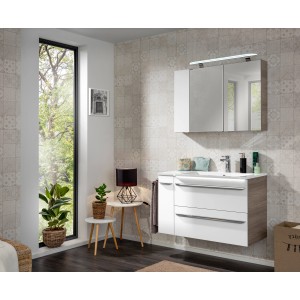 Fackelmann Bad-Hängeschrank Luxor Steinesche, 20 cm breit, mit Spiegelschrank in modernem Badezimmer.