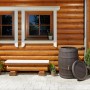Garantia Regentonne Barrica 260 l, dunkelbraunes Fass mit Deckel und Auslaufhahn vor Holzwand.