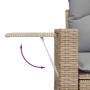 Detailansicht: Beige Poly Rattan Gartenmöbel Sofa mit ausklappbarem Tisch.