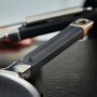 Ergonomischer, schwarzer SILENCE PRO Griff der RÖSLE Bratpfanne aus Edelstahl. Detailansicht für sicheres Handling.