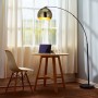 Moderne Bogenlampe in Gold und Schwarz von Teamson Home, passend für Wohnzimmer und Arbeitsbereich.