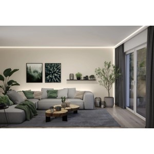 Warmweißer Paulmann MaxLED 1000 LED-Strip im Wohnzimmer. Indirekte Beleuchtung schafft gemütliche Atmosphäre. Dimmbar.