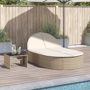 Beige Doppel-Sonnenliege aus Rattan mit Auflagen für Garten oder Terrasse.