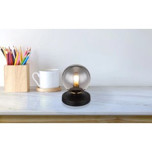 Globo Design-Tischlampe Jorge, schwarz matt mit Rauchglas, 10 x 13 cm.