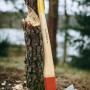 Ochsenkopf Forstaxt Universal Gold, 1,25 kg, mit Holzstiel und roter Stielschutzhülse.
