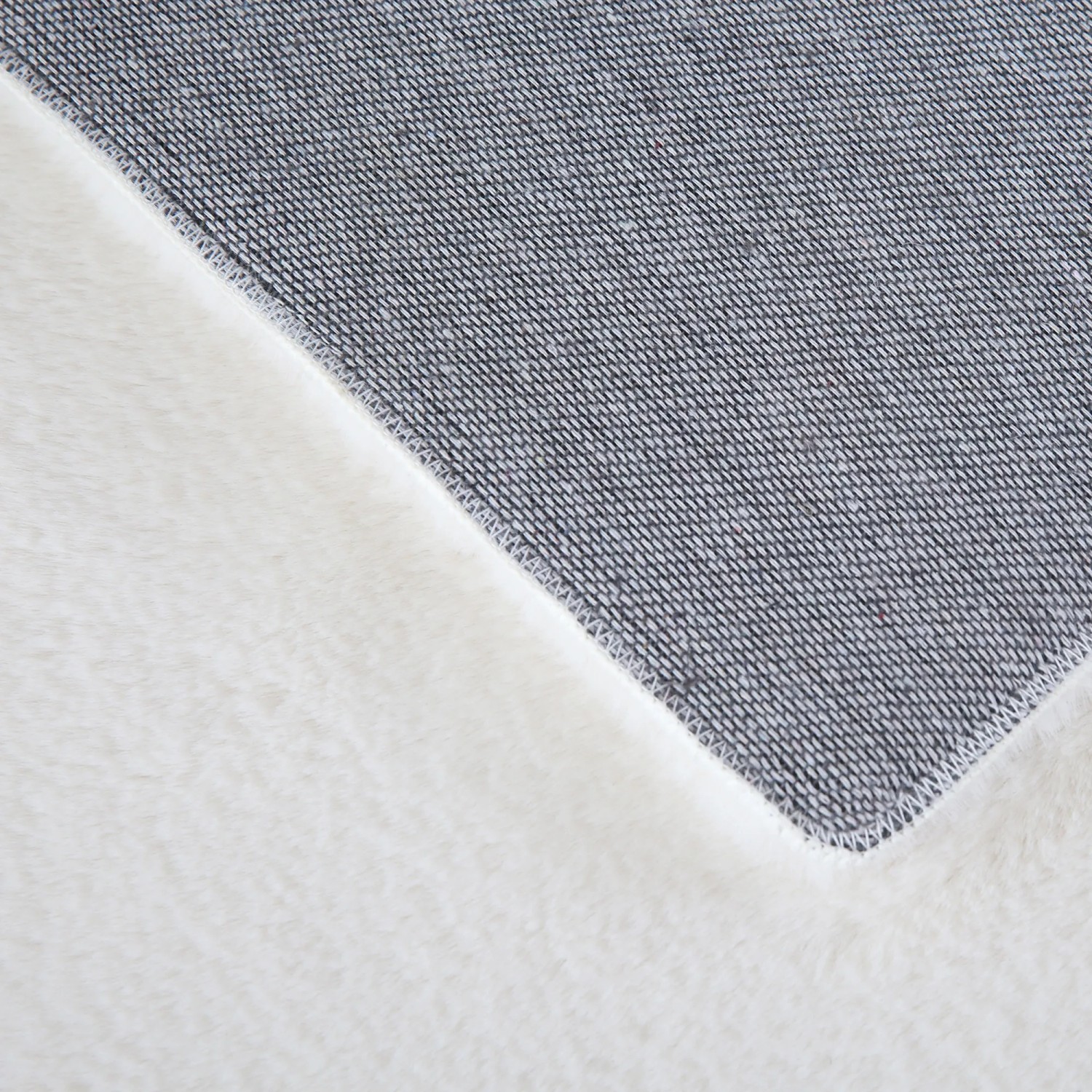 Detailansicht Ayyildiz Kurzflorteppich Pouffy 5100 Creme, Teppichboden und Flor