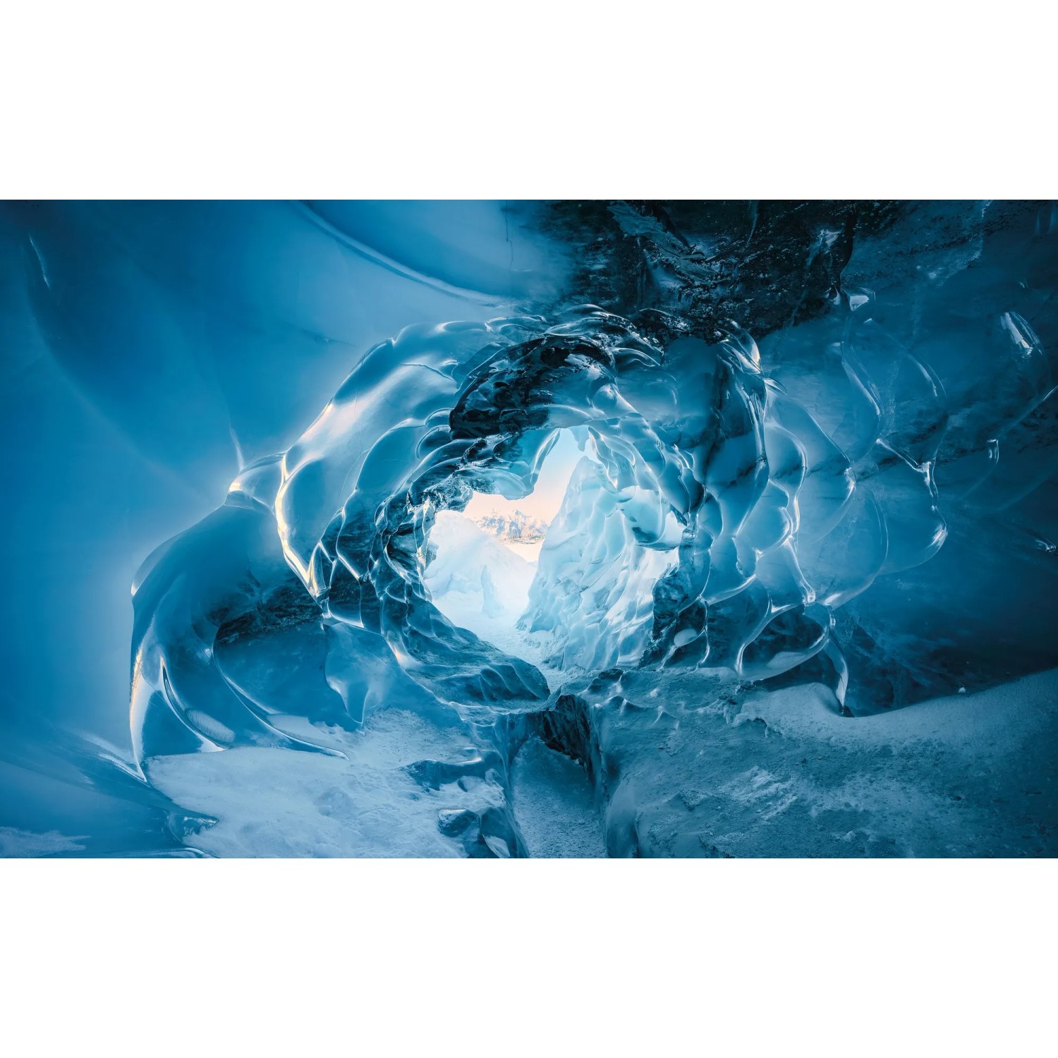 Vlies Fototapete The Eye of the Glacier