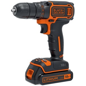 Black+Decker 18V Akku-Bohrschrauber BDCDC18KB mit Akku und Koffer.