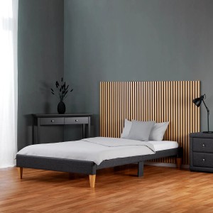 Graues Polsterbett 90x200 cm mit Lattenrost und Matratze. Modernes Design für Schlaf- oder Gästezimmer.