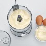 Severin Kompakt-Multizerkleinerer KM 3865 mit Mayonnaise und Eiern.