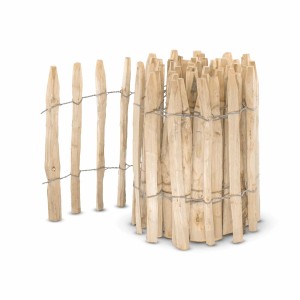 Stiltreu Staketenzaun aus Kastanie, 500x50cm, Lattenabstand 4-6cm, gerollt.