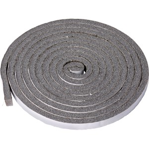 Aufgerolltes, graues OBI Dichtband, 300 cm lang, für Spülen und Arbeitsplatten.