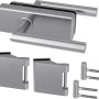 Novadoors Glasdrehtürbeschlag-Set Nova 61 Smart UV, bestehend aus Griffpaar, Bändern und L-Form.