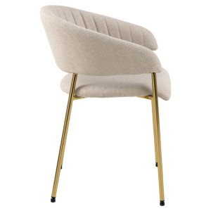 Eleganter Esszimmerstuhl Ann mit Armlehne in Beige und goldenem Gestell.