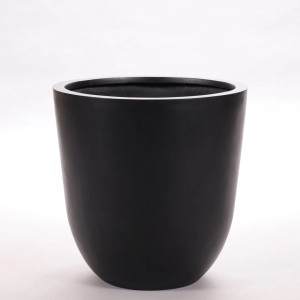 Konischer, mattschwarzer Fiberglas Pflanzkübel (40x40cm) für Innen und Außen.