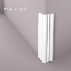 Weißes NOEL & MARQUET Kantenschutz-Profil WE2 WALLSTYL als Zierleiste an einer Wand.