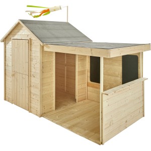 Soulet Kinderspielhaus Sarah aus Holz mit Terrasse, Fenster, Tür und Windspiel.