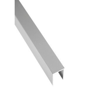 Silbernes GartenLand Abschlussprofil aus Aluminium für Zaunbau & Sichtschutz.