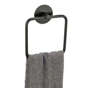 Schwarzer Schöner Wohnen Handtuchring Meleto mit grauem Handtuch.