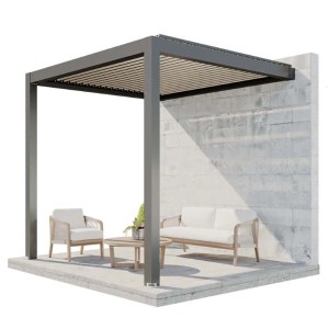 Wandmontierte, anthrazitfarbene Huun Pergola Mezzo 300x300 cm mit Lamellendach und Sitzgruppe.