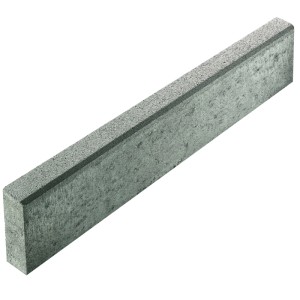 Grauer Tiefbordstein (8x25x100 cm) zur Beet- und Flächeneinfassung.