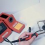 Rothenberger Industrial Lötstation Digital 60W mit Zubehör im Einsatz.