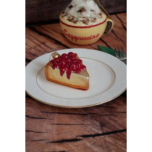 Käsekuchen Ornament von Krebs Glas Lauscha, 9cm. Weihnachtsbaumkugel mit Kirschen.