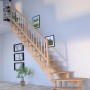 Gewendelte Lindos Eiche Treppe links, 80 cm breit, mit Holz-Edelstahl-Geländer. FSC® zertifiziert.