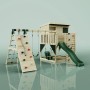 PolarPlay Spielturm Aksel Dunkelgrün mit Rutsche, Schaukel und Kletterwand.