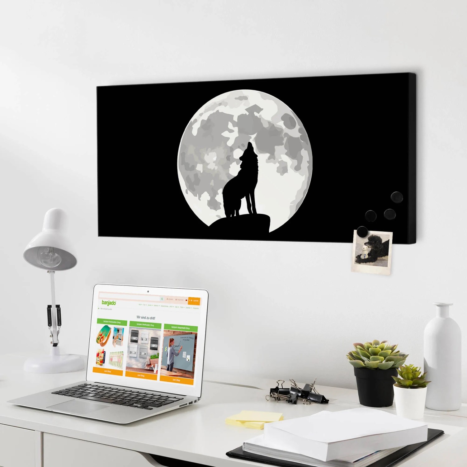 Banjado Magnettafel mit Wolf-Motiv, 78x37cm, schwarz. Wanddekoration für Büro oder Zuhause.