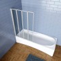 Badewannenaufsatz 90x140cm mit 4-teiliger Faltwand aus ESG Sicherheitsglas und weißem Rahmen.