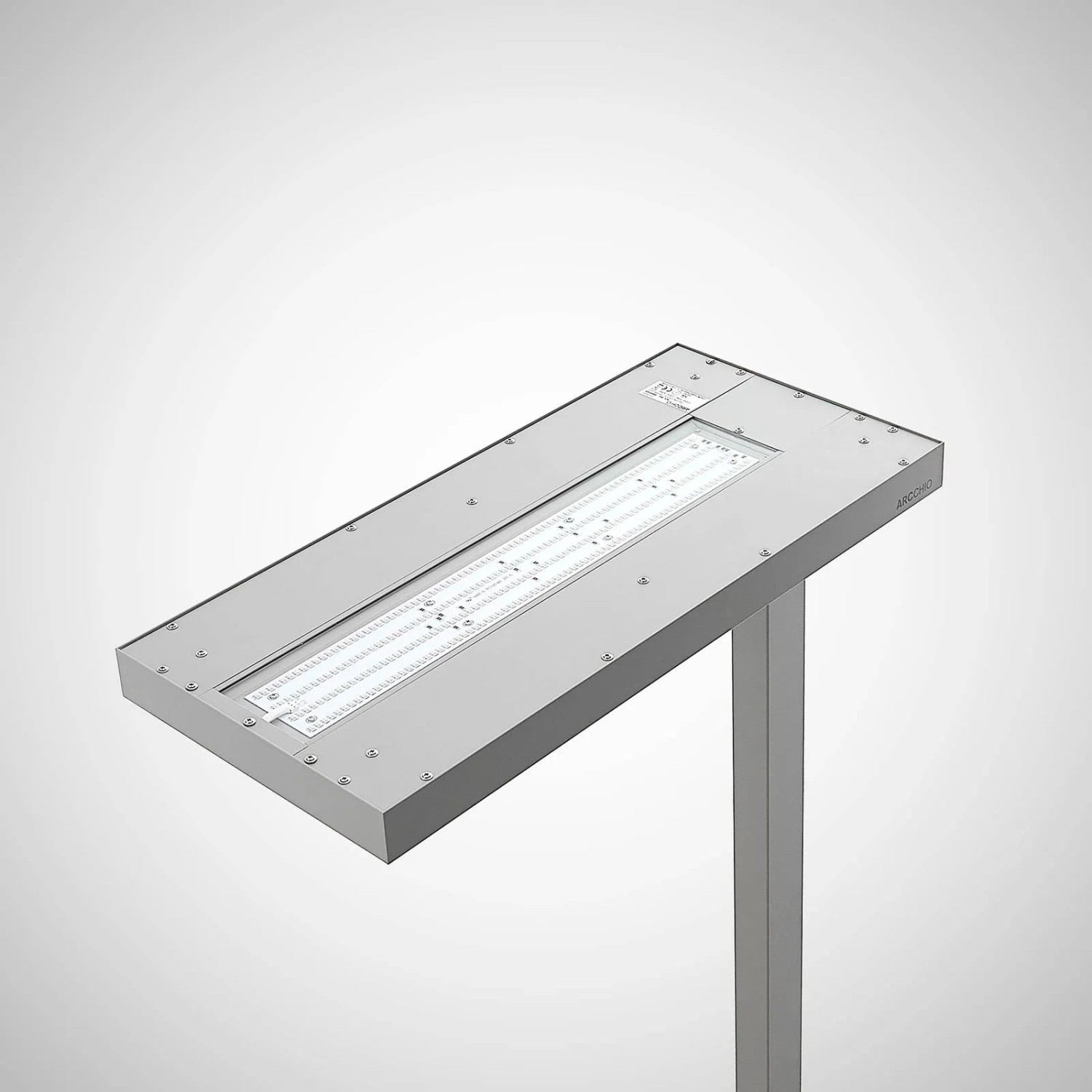 Arcchio LED Stehleuchte Logan aus Aluminium, dimmbar, mit Bewegungsmelder für Büro und Arbeitszimmer.