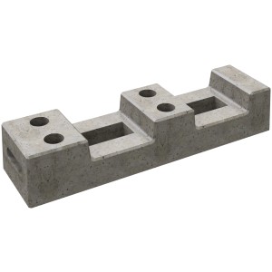 Bauzaunfuß aus Beton, 700 mm lang, mit vier Löchern für Bauzaun-Standrohre.