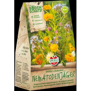 Sperli Gründünger Bodenkur Nematodenjäger 100g Packung mit blühenden Pflanzen.