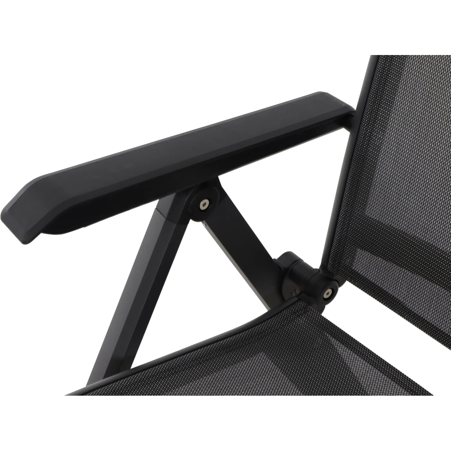 Detailaufnahme: Anthrazitfarbener Siena Garden Klappsessel Tesoro mit Aluminiumgestell und schwarzer Textilbespannung.