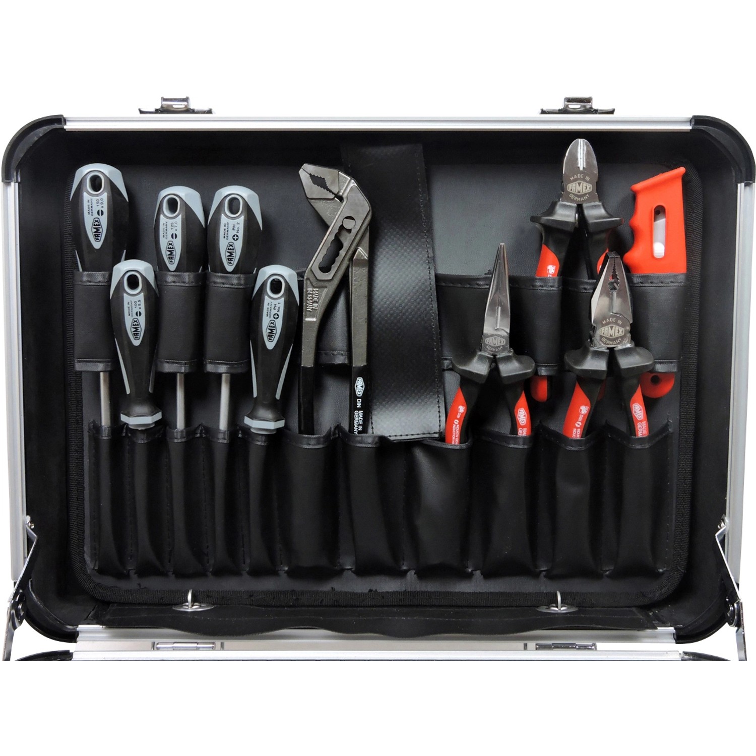 Geöffneter Famex Werkzeugkoffer Universal 749-88 mit diversen Werkzeugen in Halterungen.