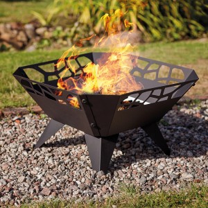 Viereckige Dobar Design-Feuerschale mit Flammen und Funkenschutz, ideal für Garten und Terrasse.
