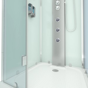 AquaVapore Komplettdusche 100x100 cm mit Glasrückwänden, Handbrause und Massagedüsen.